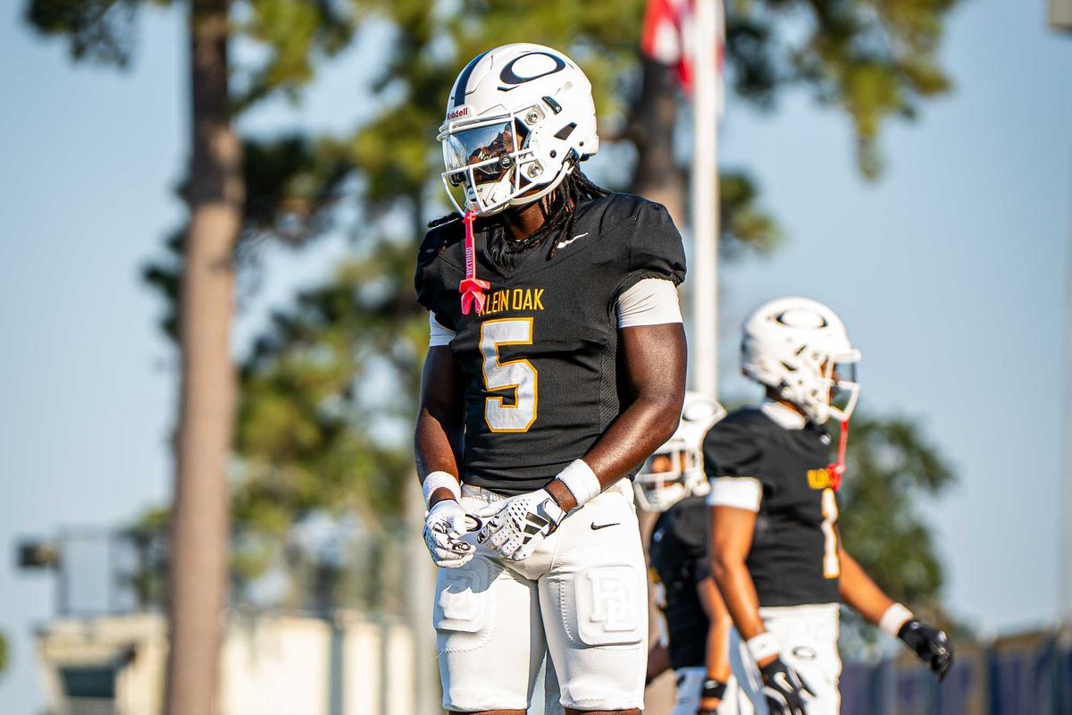 BREAKING: 2028 Four-Star and No. 1 RB in the class of 2028 Micah Rhodes commits to OU