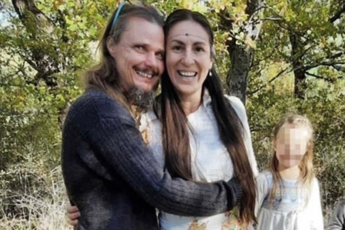 La reazione dei genitori nel bosco: esposto contro l’assistente sociale