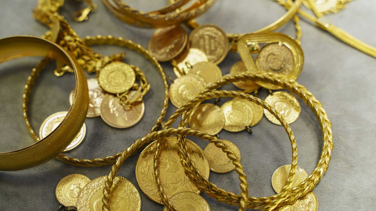 Braccialetti, monete e catenine d’oro hanno quadruplicato il valore in 10 anni