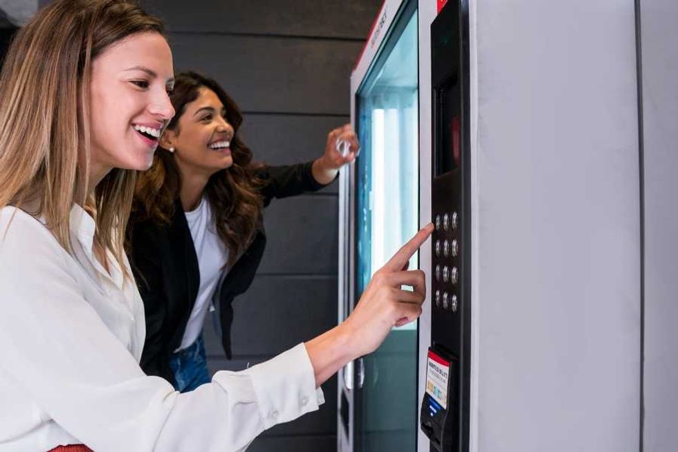 snack machine, snacks, food, vending, beer machine