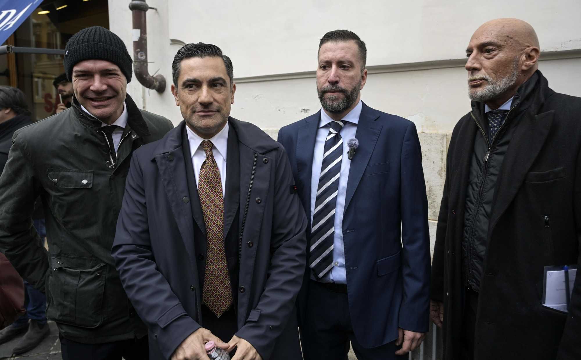 L’opposizione scimmiotta i partigiani per un convegno sulla remigrazione