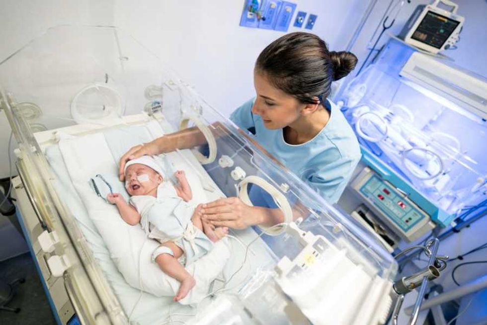 maternity care, maternity leave, childbirth, having a baby, healthcare