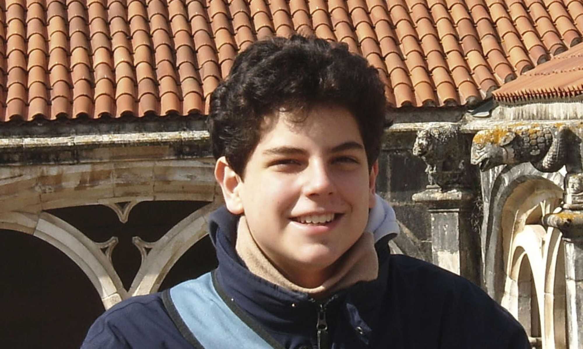 Veto della sinistra su San Acutis: «Meglio dedicare le vie alle donne»