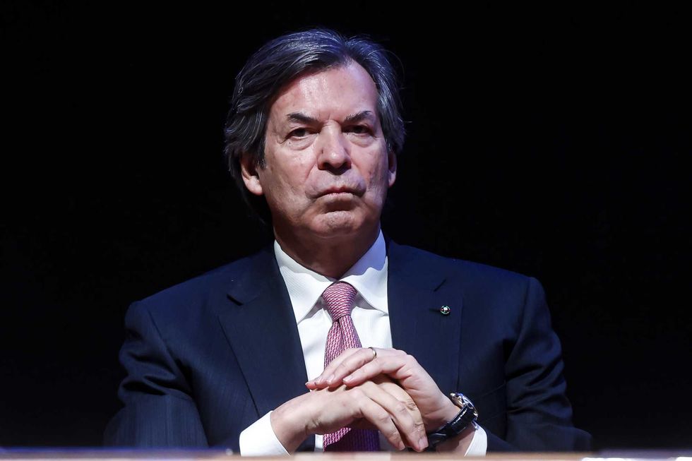 Intesa fa ricchi i soci: 50 miliardi di dividendi