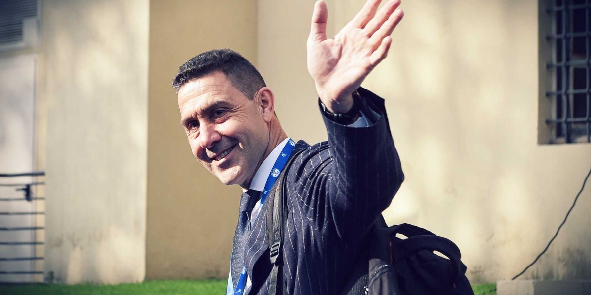 volano i vannacci gode il colle