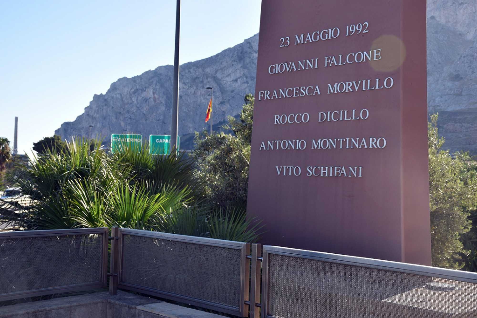 Baldassarre smonta le storie di Gratteri e Pif: «Falcone voleva separare le carriere»