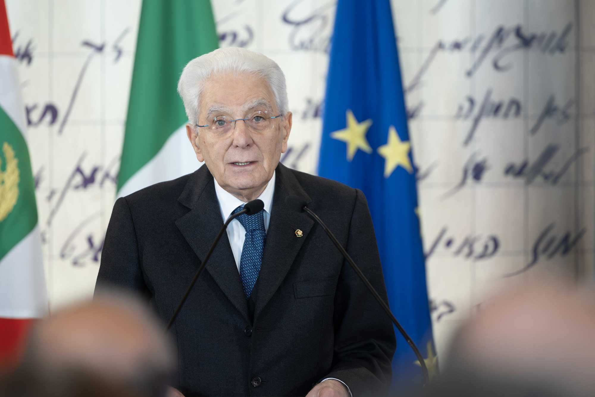 Re Sergio scopre la libertà e frena il governo