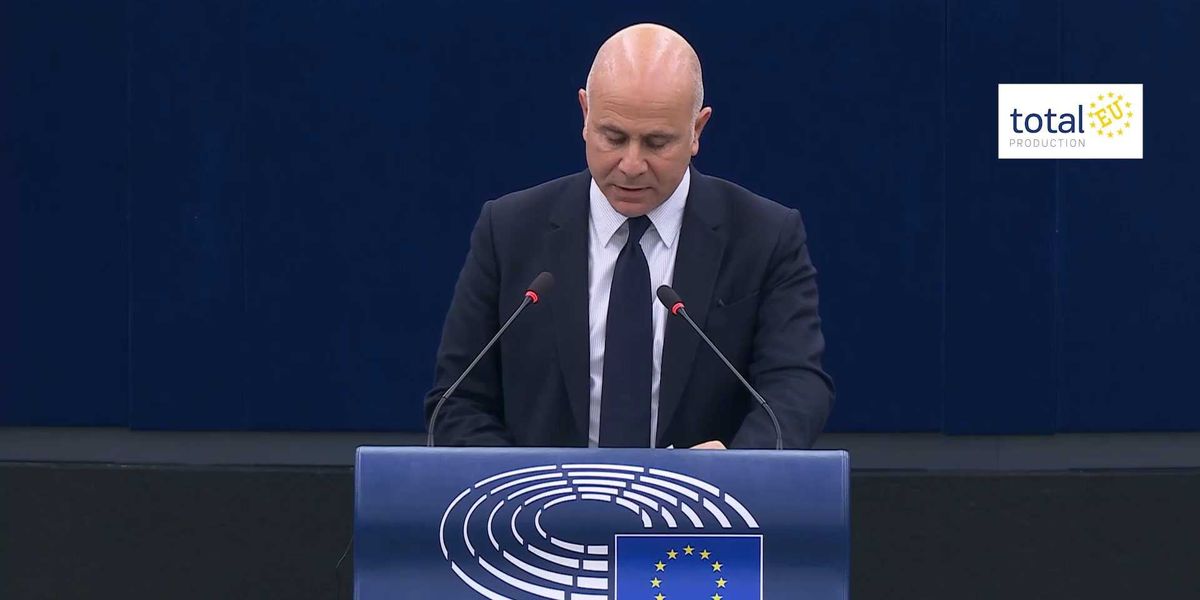 Vino: De Meo e Fidanza difendono il modello italiano