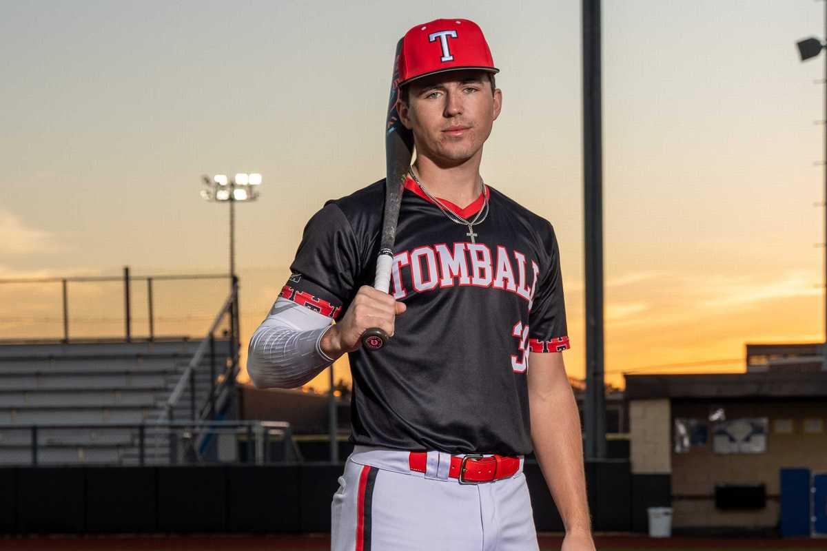 BETWEEN THE LINES: Tomball Phenom Sampson Owns His Legacy and Acclaim