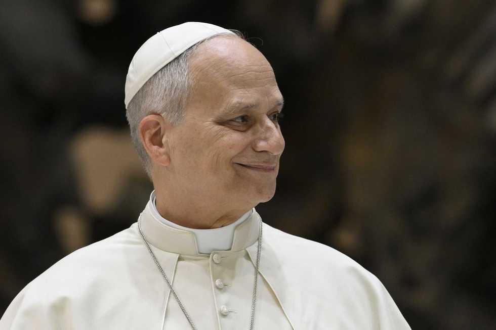 Leone difende il celibato dei preti anche dai preti in cerca di «like»