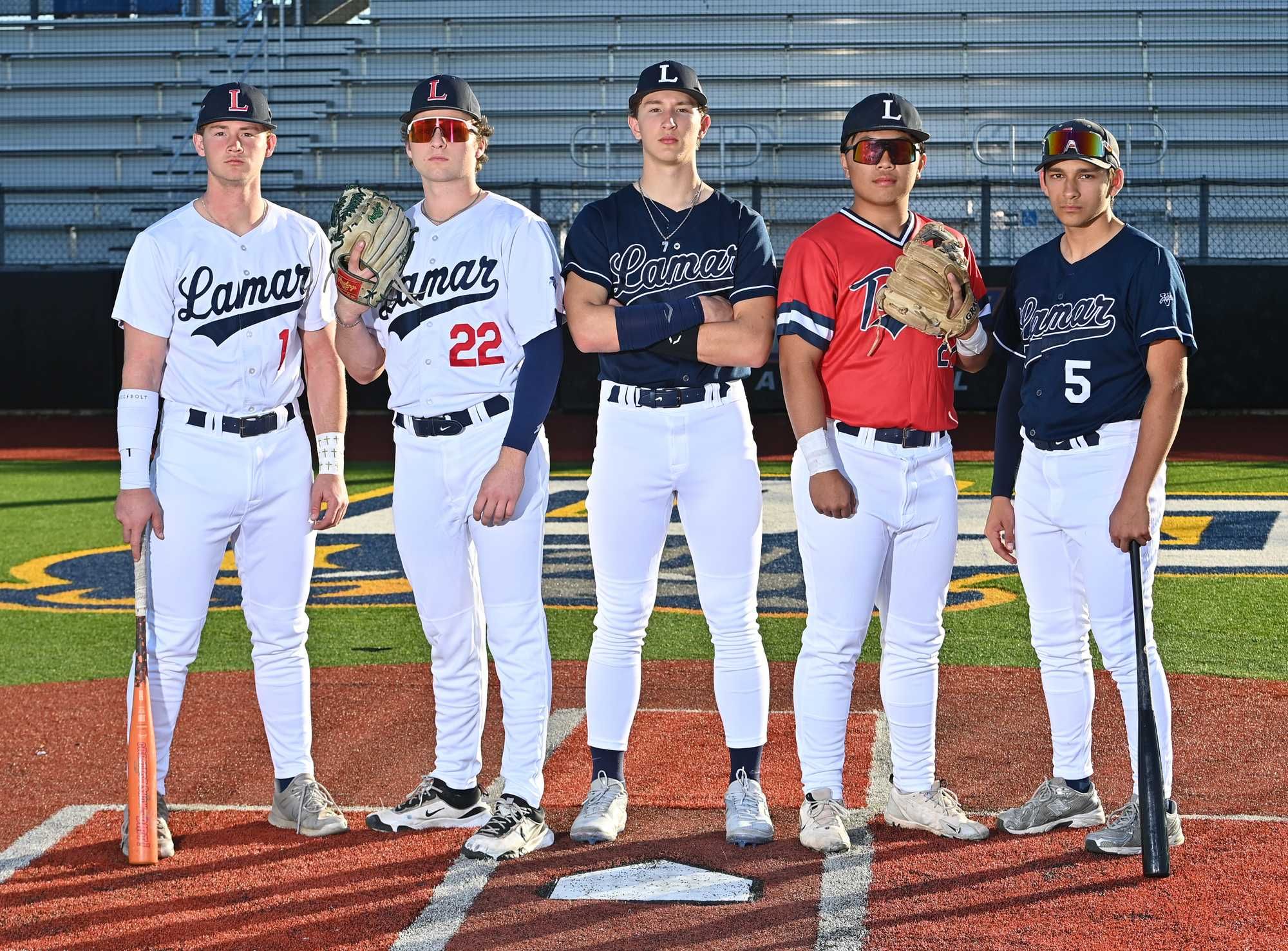 HISD's best No. 15 Lamar has star power in Behan brothers