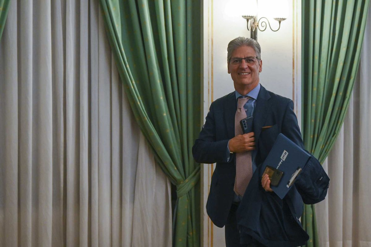 Petrecca è soprattutto colpevole di non avere lo sponsor giusto