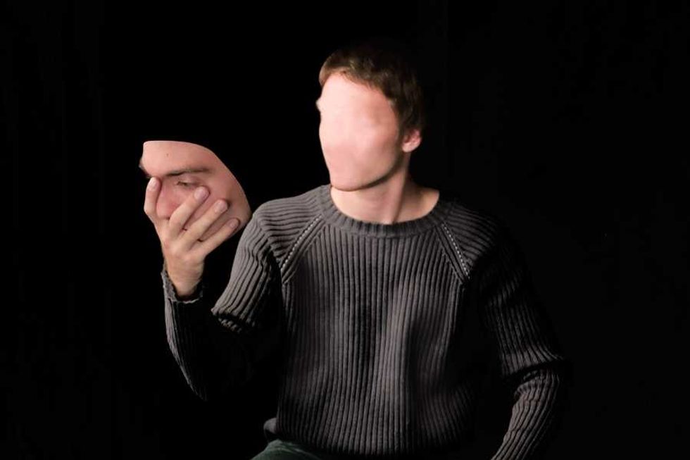 Happiness expert explains why 'imposter syndrome' is a good thing and how to lean into it