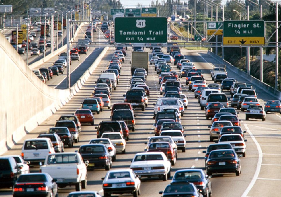 Obama Drives Forward Fuel Efficiency and Pollution Standards