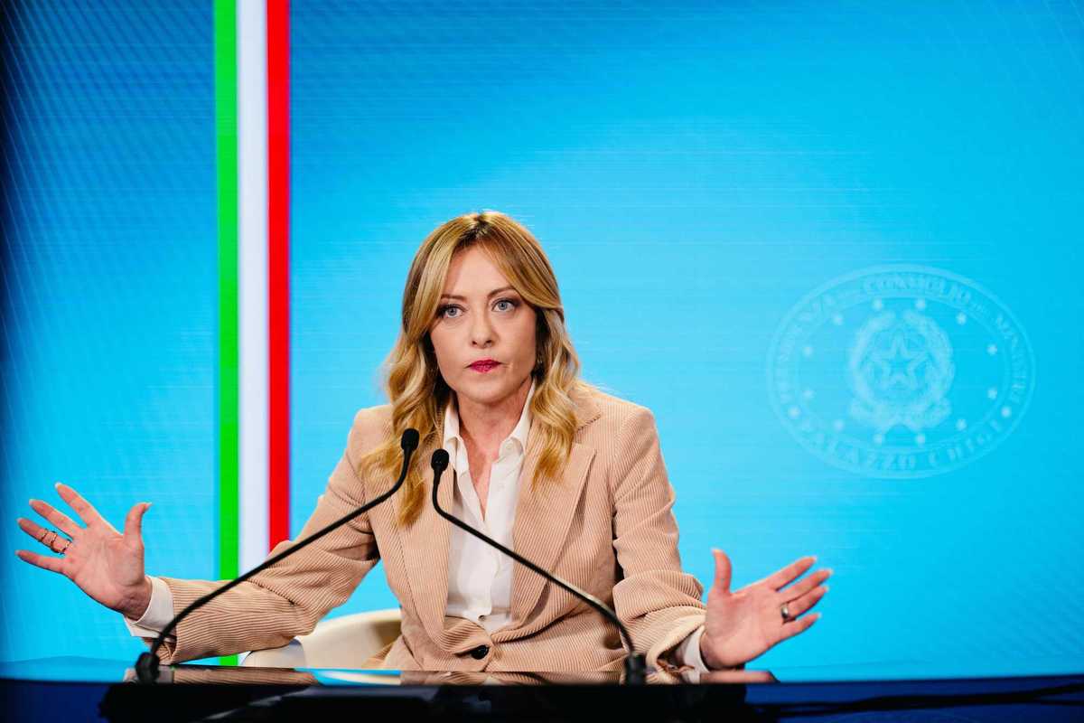 Il nuovo asse Meloni-Merz oggi prova a scardinare le eurocatene di Ursula & C.