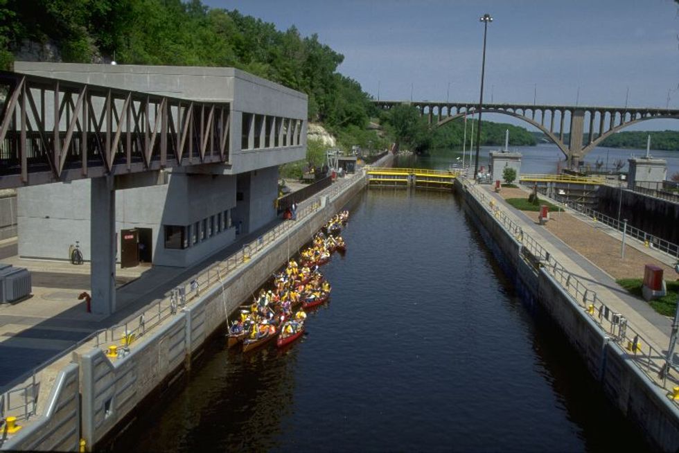 Coalition Urges Solution to Protect Minnesota’s Waters from Asian Carp