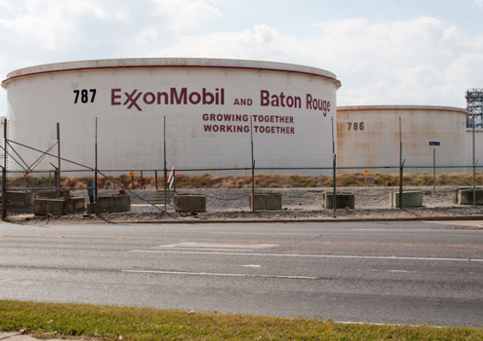 Louisiana Residents Demand Cleaner Air from ExxonMobil