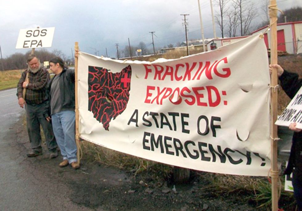 New Years Eve Earthquake Hits Youngstown While Public Pressure Halts Fracking Wastewater Injection Well Site