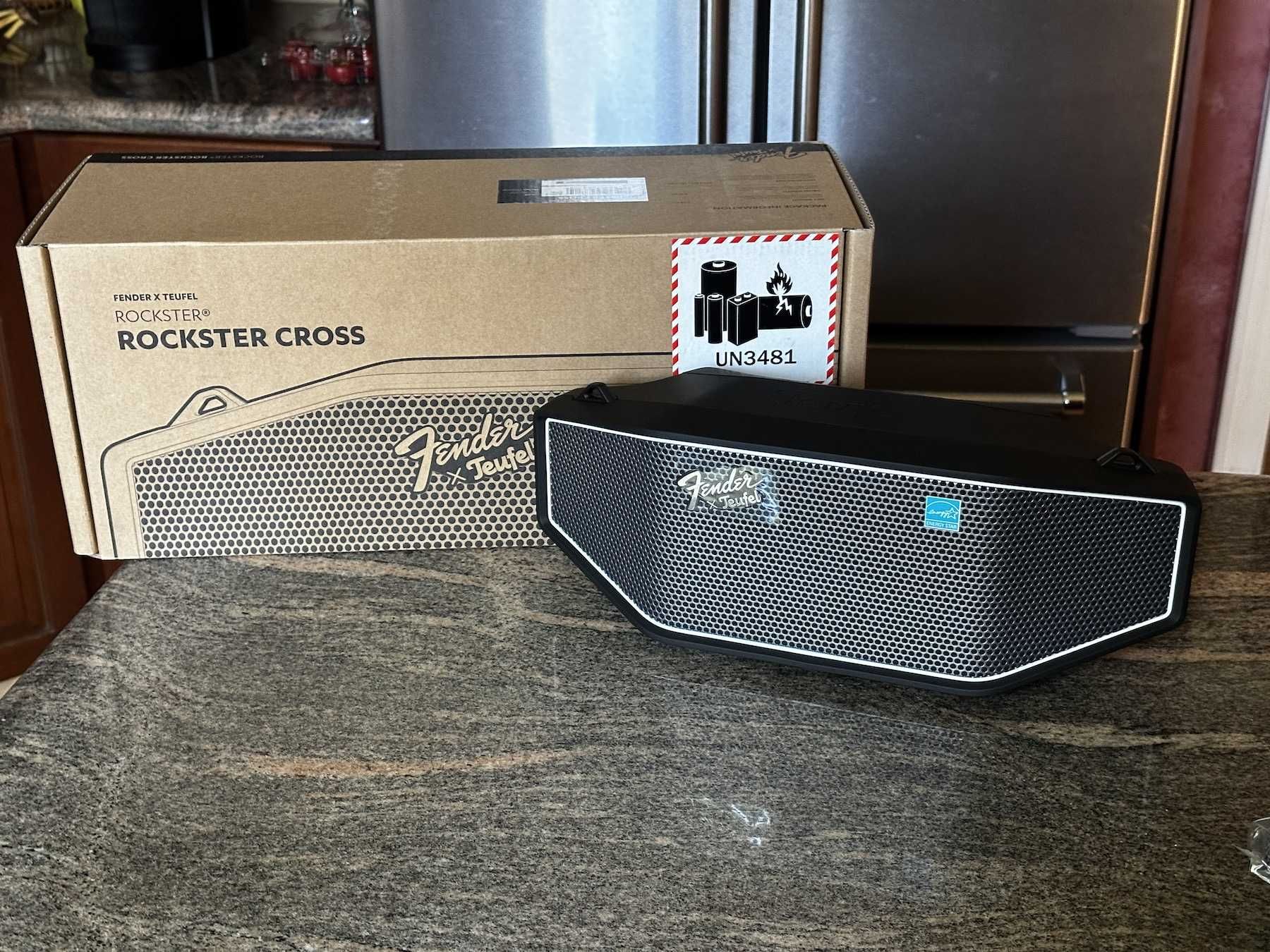 Fender x Teufel ROCKSTER CROSS Portable Bluetooth Speaker photo