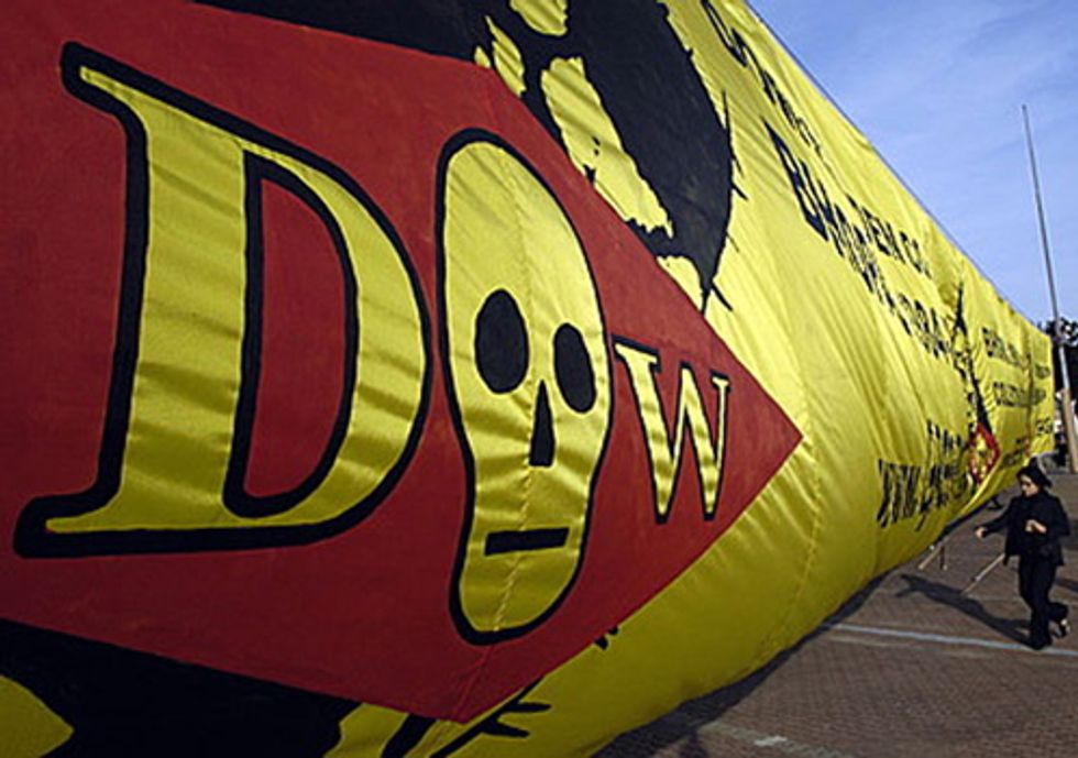 ACTION: Tell the USDA to Reject Agent Orange Corn