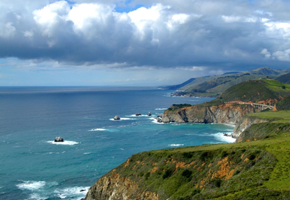 ACTION: Support a Strong National Ocean Policy
