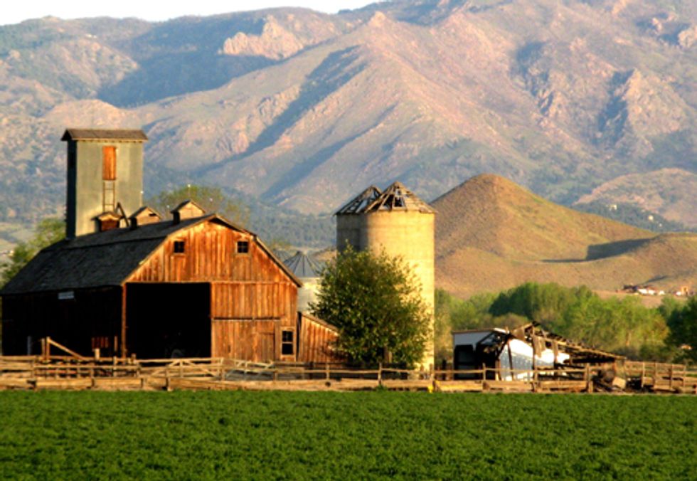 Agriculture Committee Urges Congress to Pass Comprehensive Farm Bill