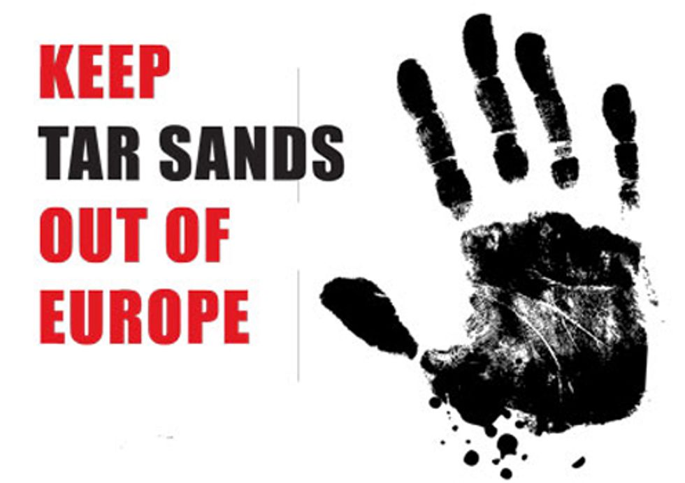 Eight Nobel Laureates Join Forces to Ban Tar Sands Oil in Europe