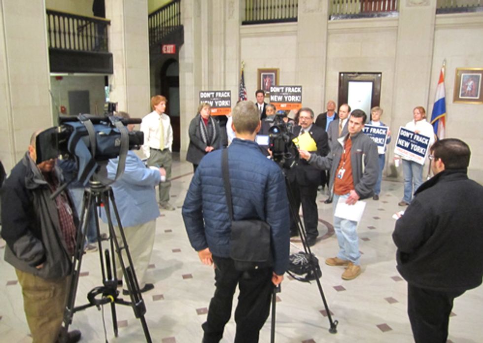 Albany Common Council Reintroduces Fracking Ban Bill with Veto-Proof Majority