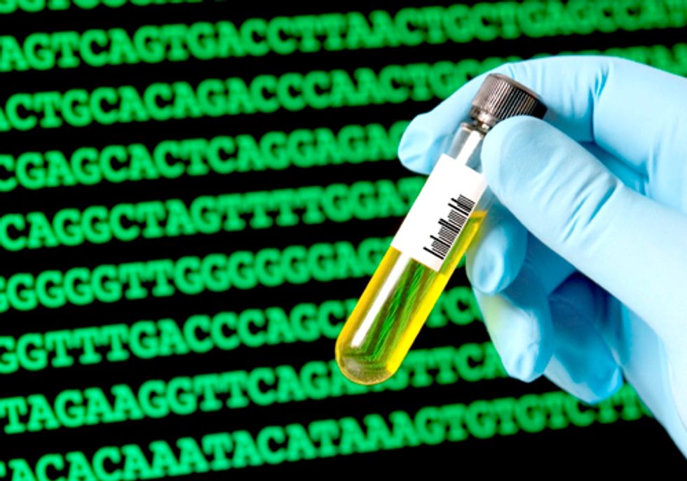Self-Regulation of 'Extreme Genetic Engineering' Poses Unforeseeable Risks