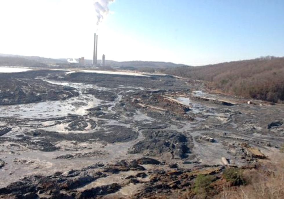 Forty-Nine Coal Plants Acknowledge Groundwater Contamination