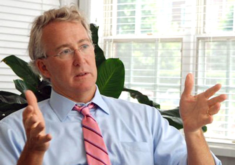 Pivotal Figure in Fracking Debate Tumbles from Summit of His Own Ambition