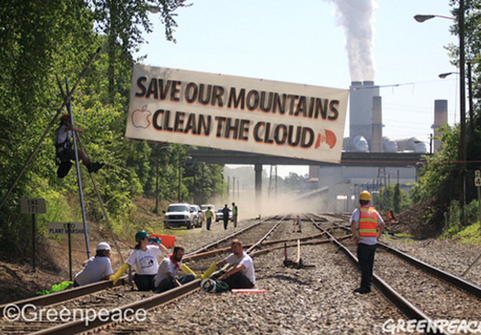Activists Block Duke Coal Shipment and Link Mountaintop Removal to iCloud
