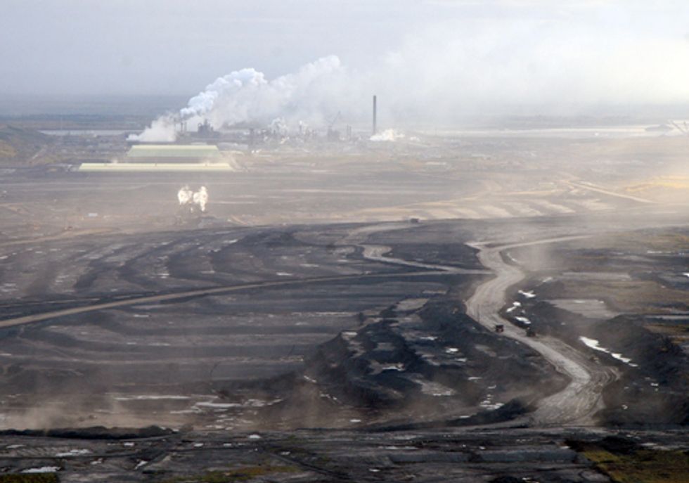 The Truth about Transporting Tar Sands through Ontario and Quebec for Export into the U.S.