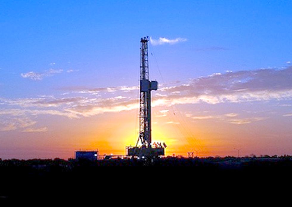 Fracking Boom Kills Renewable Energy Industry