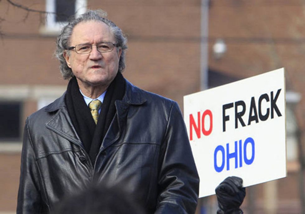 Toxic Fracking Wastewater Dumped into Sewer, Why No Arrest?