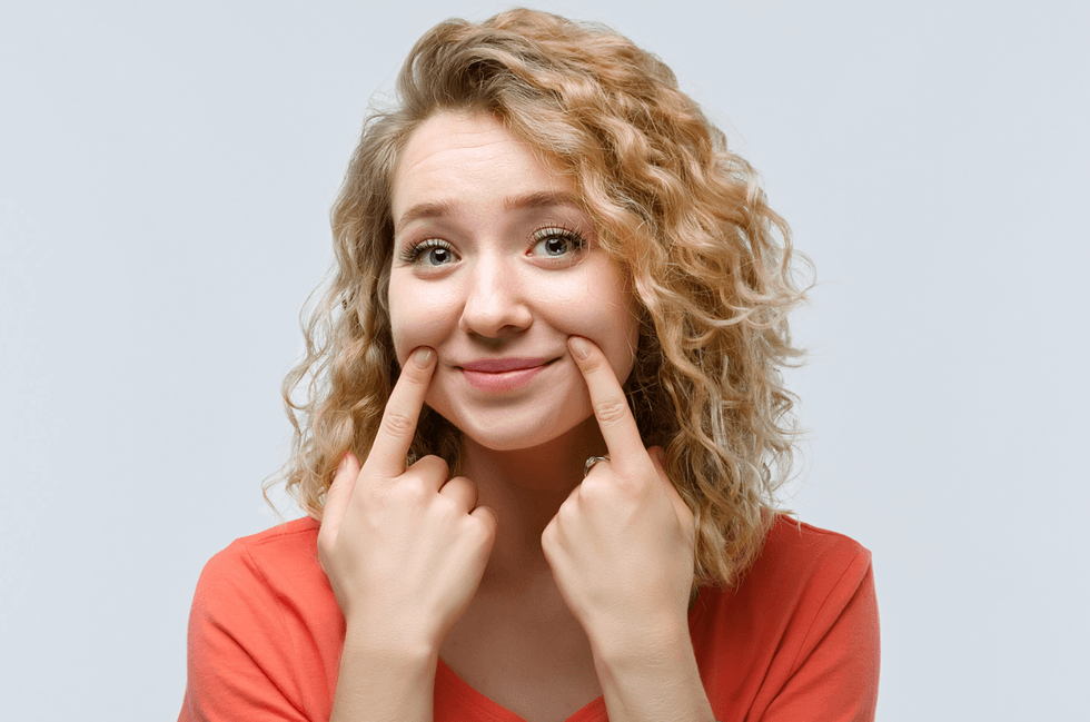 Body language expert shares how to spot a fake smile from a real one and it’s all in the eyes