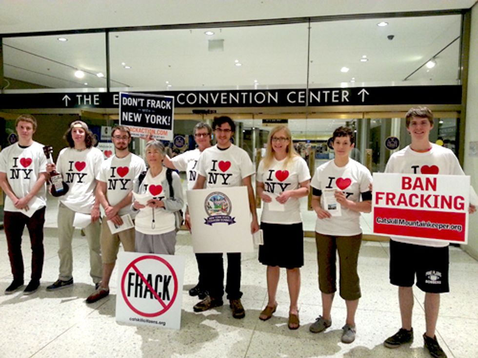 New Yorkers Call on Gov. Cuomo to Protect Thriving Tourism Industry from Fracking