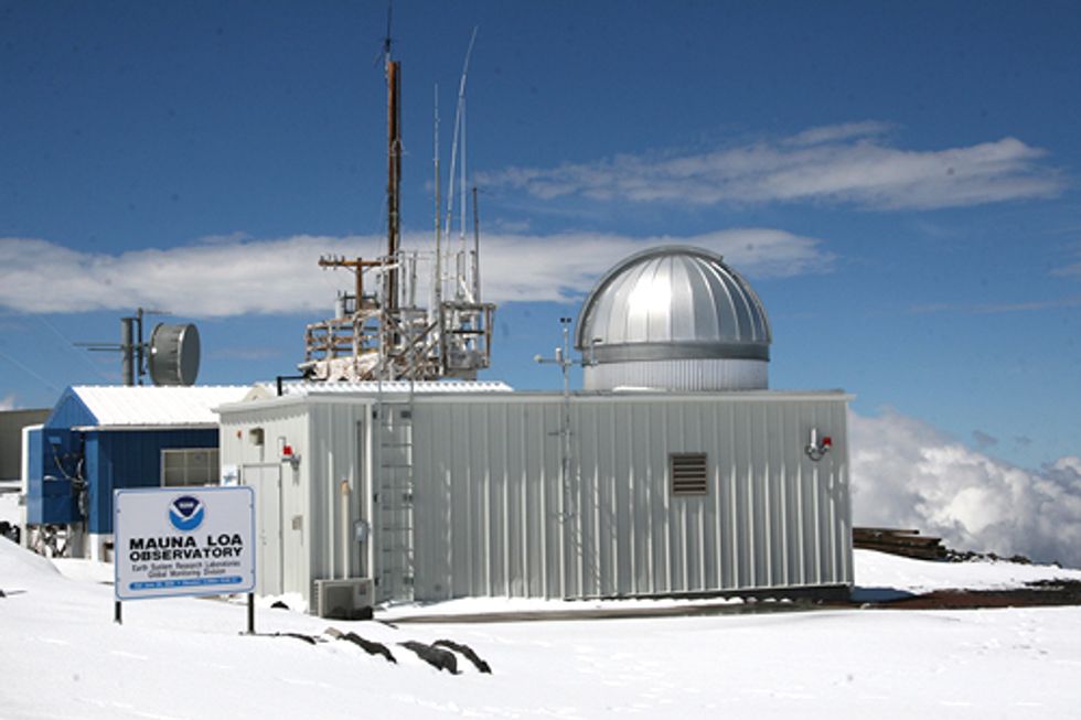 Atmospheric Carbon Dioxide Levels Reach Record High of 400ppm