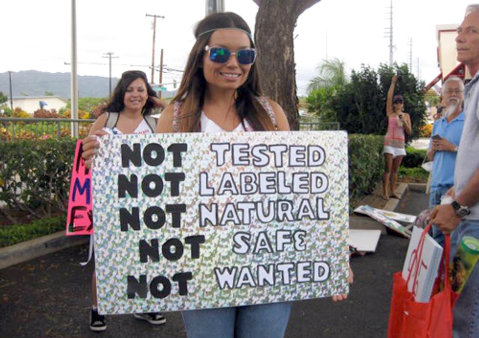 Citizens to Monsanto: 'Get out of Hawaii'