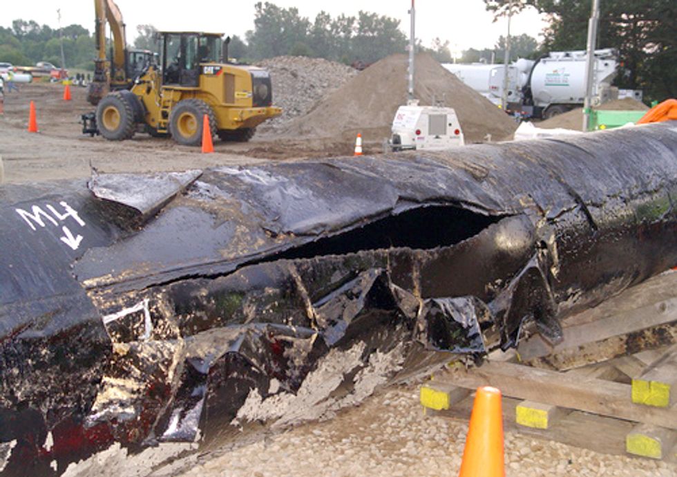 Investigation Shows Damning Picture of Enbridge in Kalamazoo Tar Sands Spill