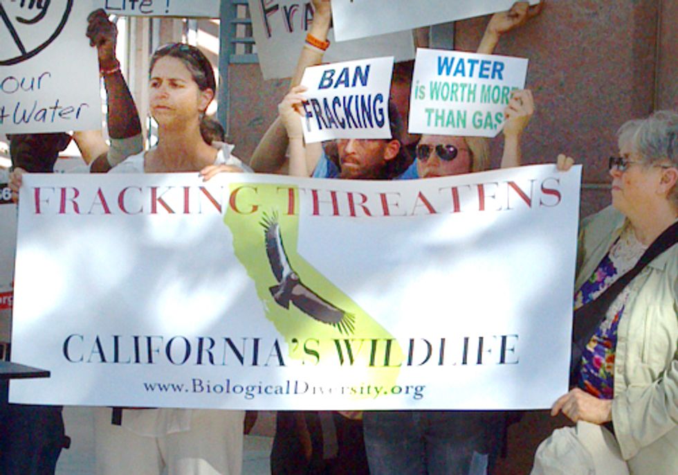 Californians Urge State Regulators to Ban Fracking