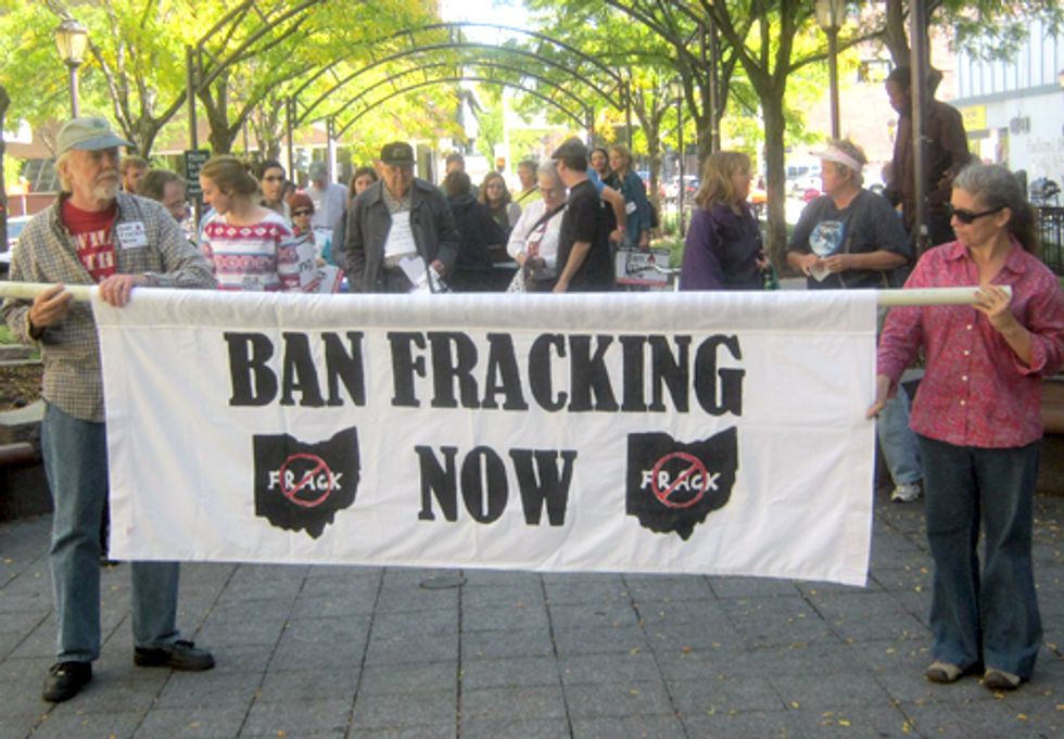 Thousands Protest Around the World to Ban Fracking