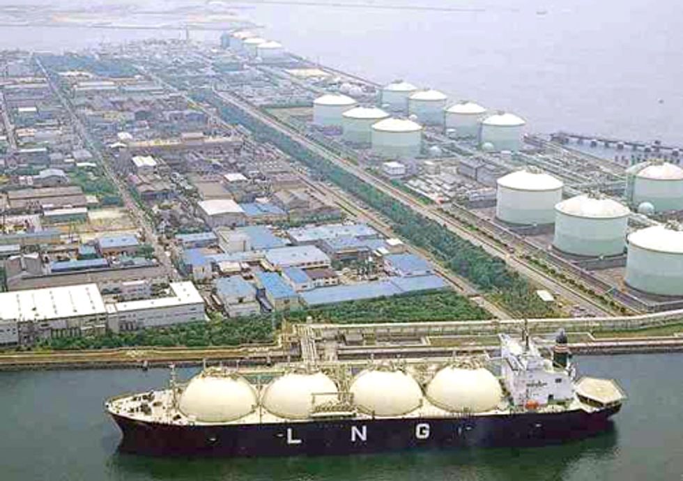 Should the U.S. Export Natural Gas?