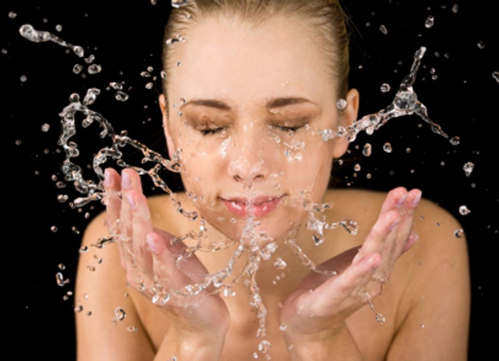 Do You Use Facial Scrub? If So, Read This!