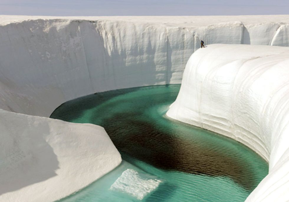 Chasing Ice: Ground Zero of Climate Change