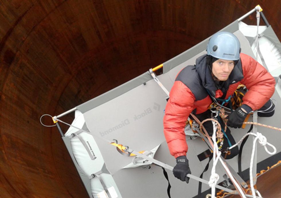 20 Climate Change Activists Shut Down UK's Gas-Fired Power Plant