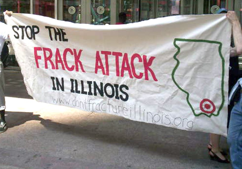 Carbondale Votes Unanimously to Support Statewide Fracking Moratorium