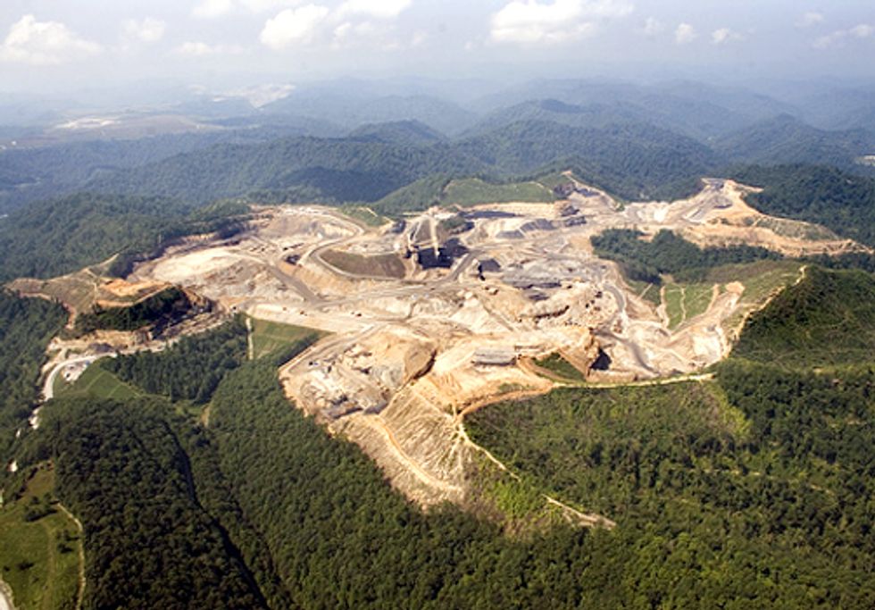 If Big Coal Can Phase Out Mountaintop Removal, Congress and the White House Can Pass the ACHE Act
