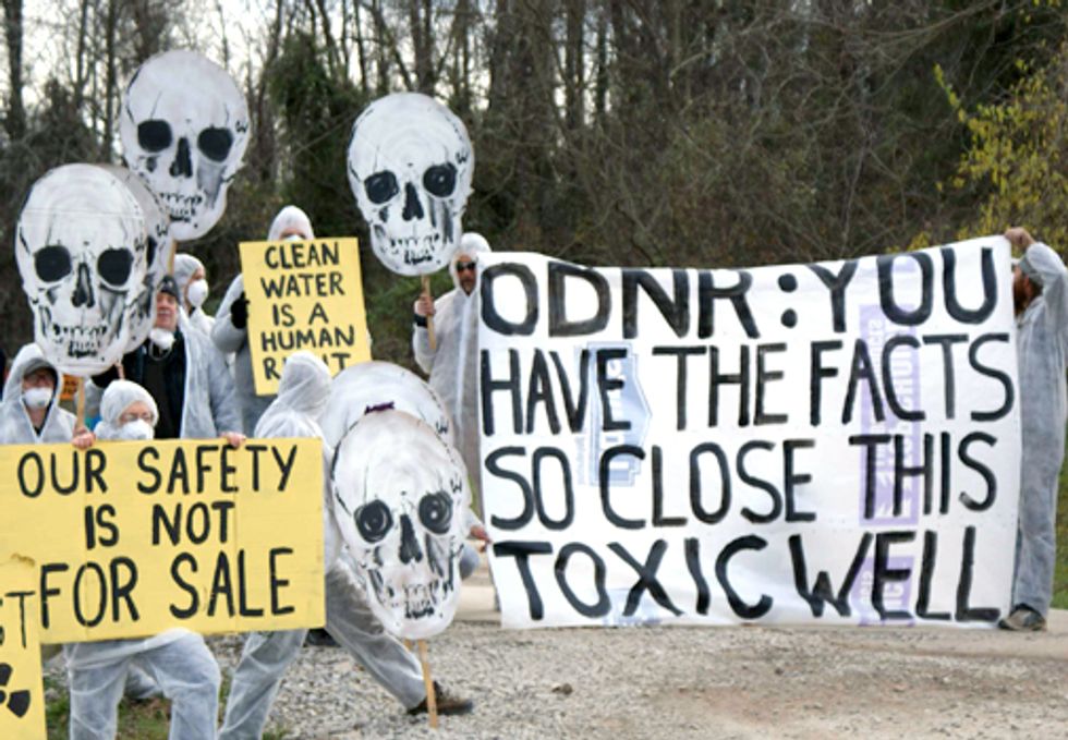 Ohioans Protest Fracking Wastewater Injection Well