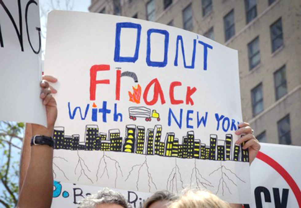 Prevent a New York Fracking Train Wreck—Submit Comments to the DEC Today